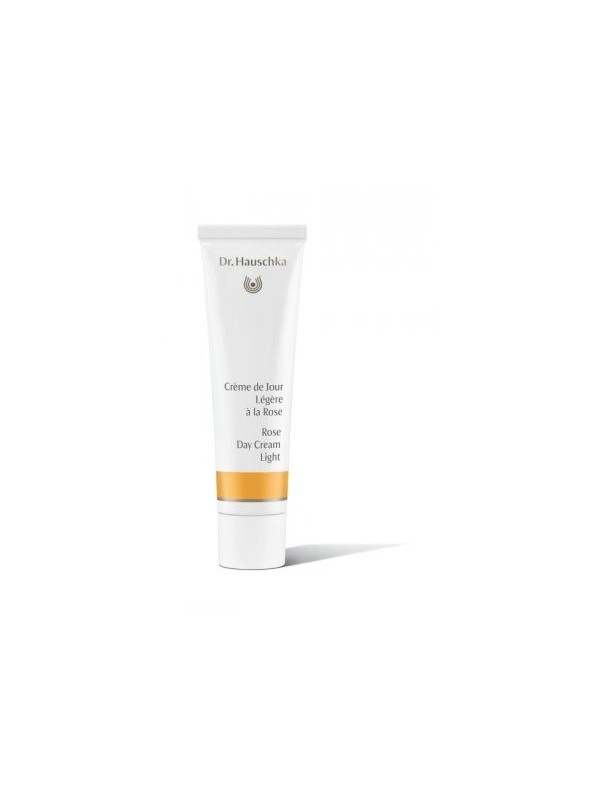 Petite sœur de la Crème à la Rose plus riche et nourrissante, la Crème de Jour légère à la Rose Dr. Hauschka